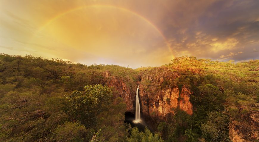 louise denton Tolmer-Falls-sunset-rainbow